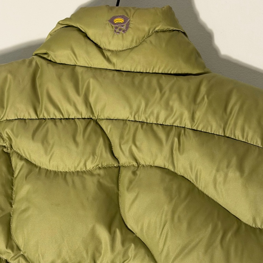 Mountain Hardwear Women’s Medium Down Puffer Vest Sage Green 85/15 Fill - Picture 4 of 8